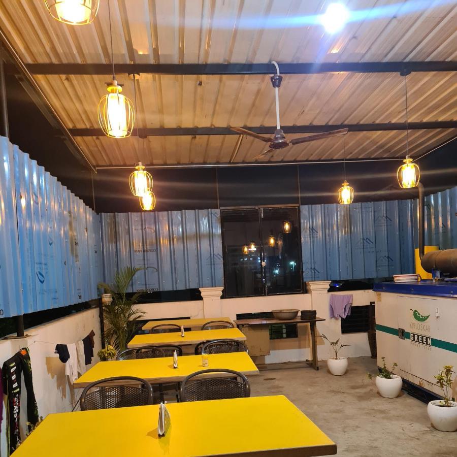 Hotel Blue Star Benares Buitenkant foto